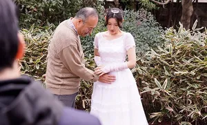 ông xã quá yếu, vợ dù yêu nhưng vẫn thường trả bài với bố chồng yêu đến có thai