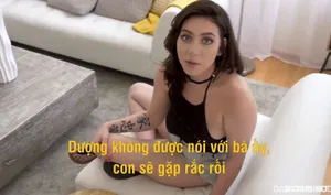 Bố dượng tống tình cô bé của người vợ vietsub